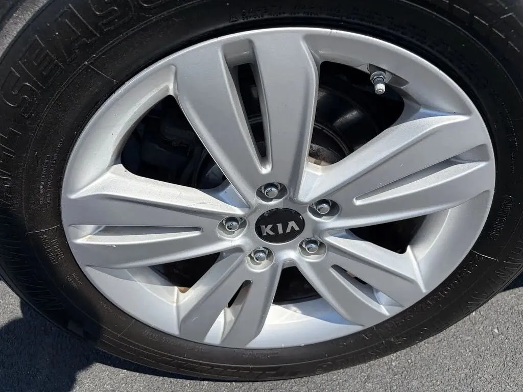 Kia Sportage photo 12