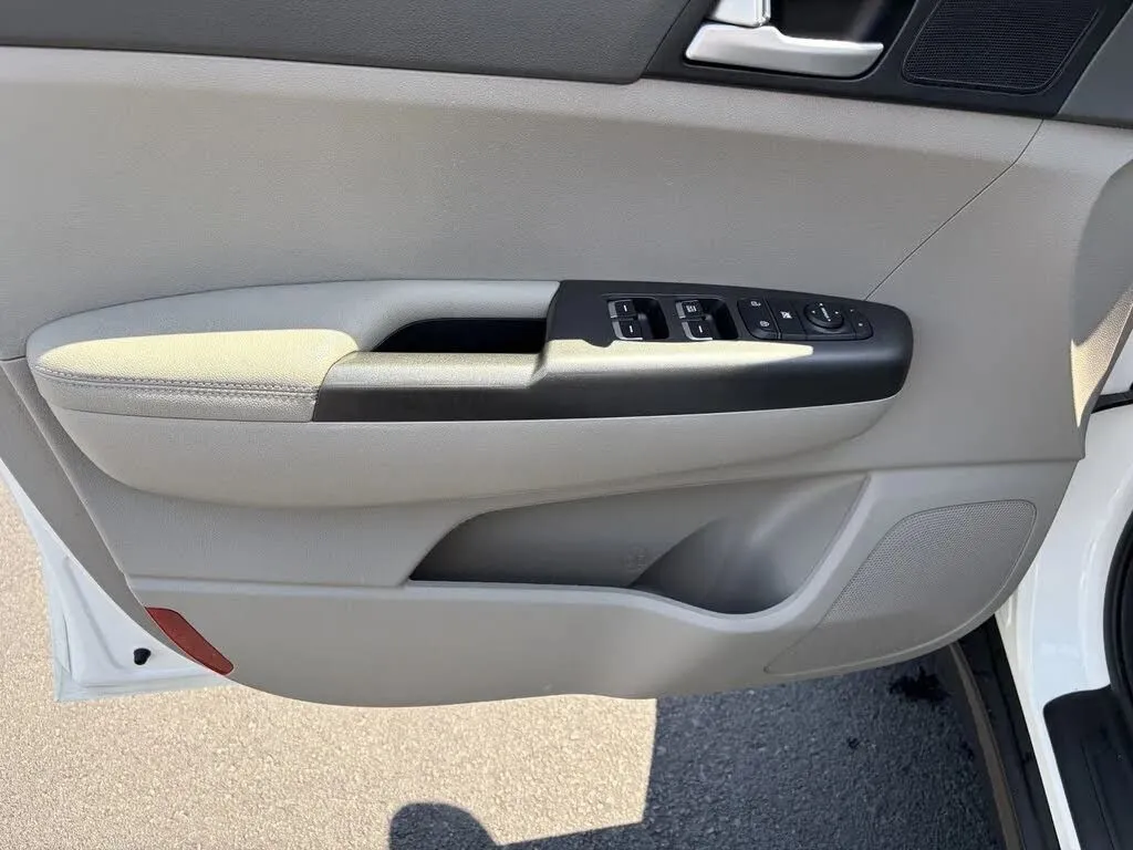 Kia Sportage photo 18