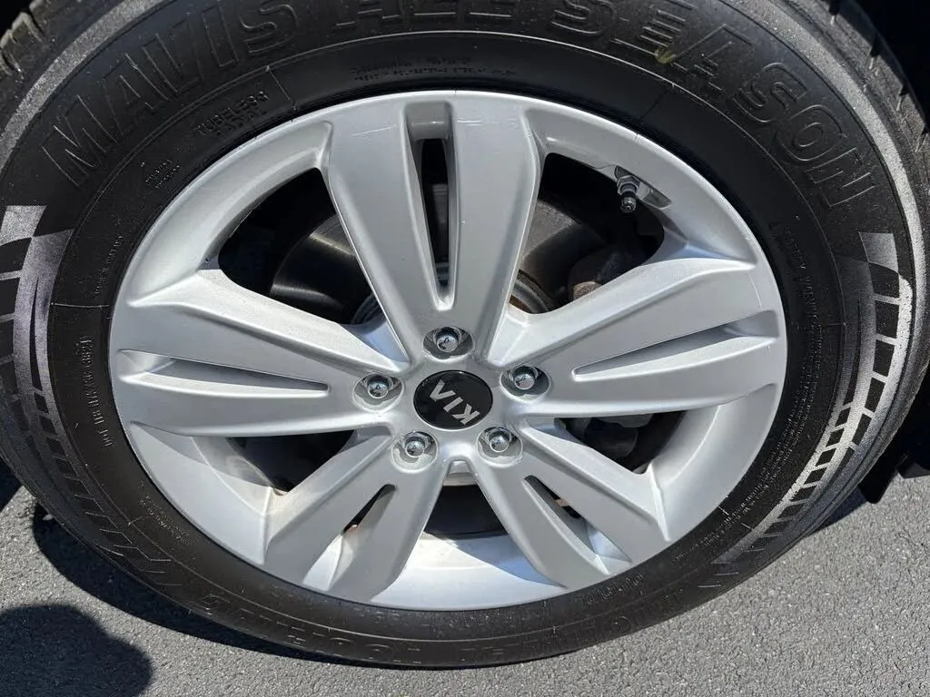 Kia Sportage photo 13