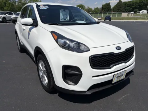 White 2019 Kia Sportage LX for sale in Lebanon, PA