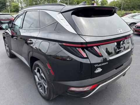 More photos of 2024 Hyundai TUCSON Hybrid Limited at Lebanon Auto Sales, PA