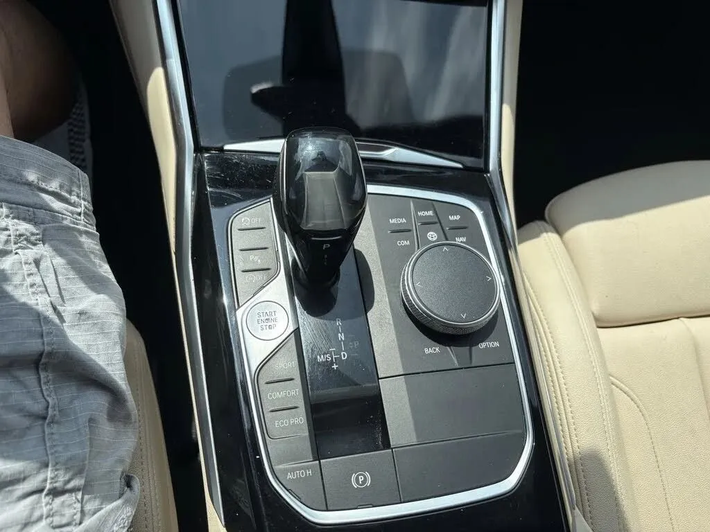 BMW 3 Series photo 19