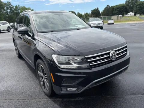 Black 2019 Volkswagen Tiguan SEL 4Motion for sale in Lebanon, PA