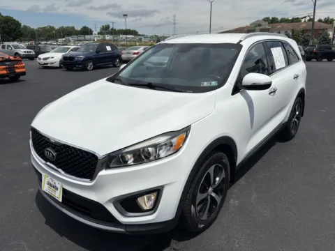 Another view of 2016 Kia Sorento EX for sale in Lebanon, PA at Lebanon Auto Sales