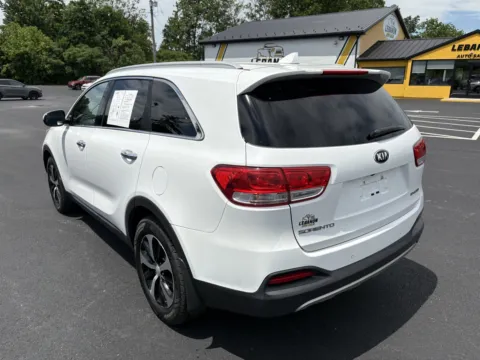 More photos of 2016 Kia Sorento EX at Lebanon Auto Sales, PA