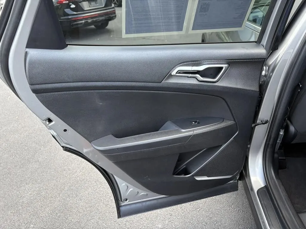 Kia Sportage photo 23