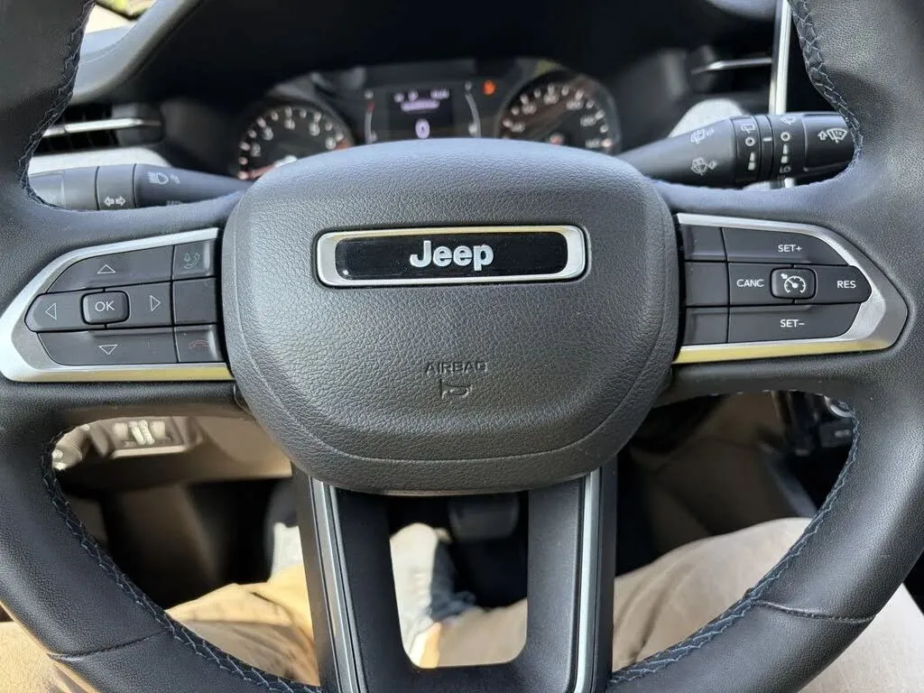 Jeep Compass photo 29