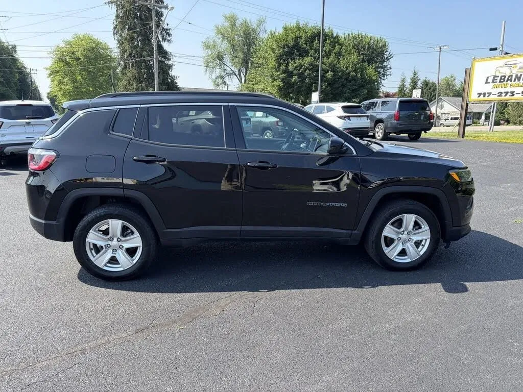 Jeep Compass photo 8