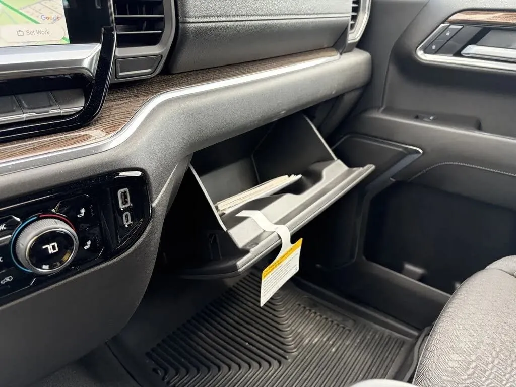 Chevrolet Silverado photo 41