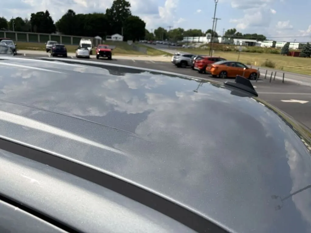 Chevrolet Silverado photo 11