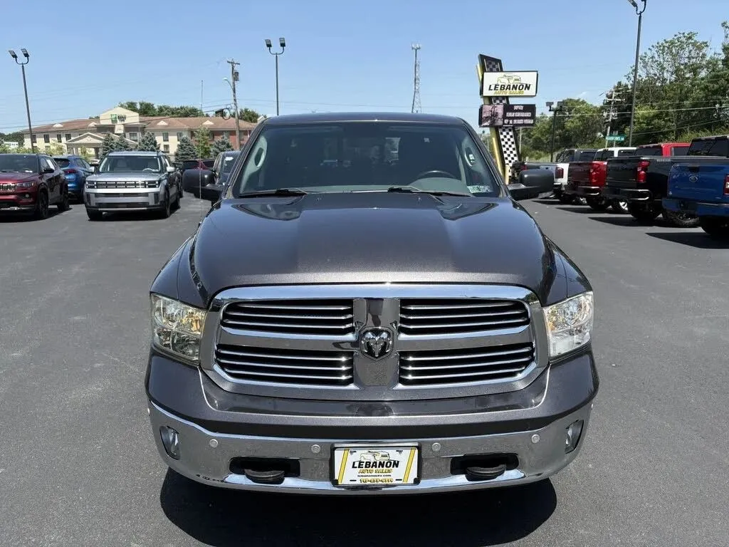 Ram 1500 photo 2