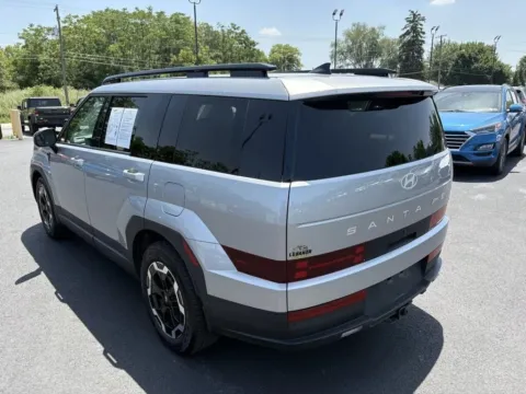More photos of 2024 Hyundai Santa Fe SEL at Lebanon Auto Sales, PA