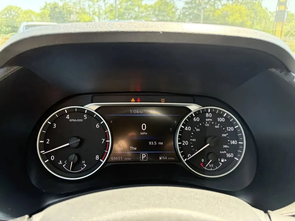 Nissan Sentra photo 26