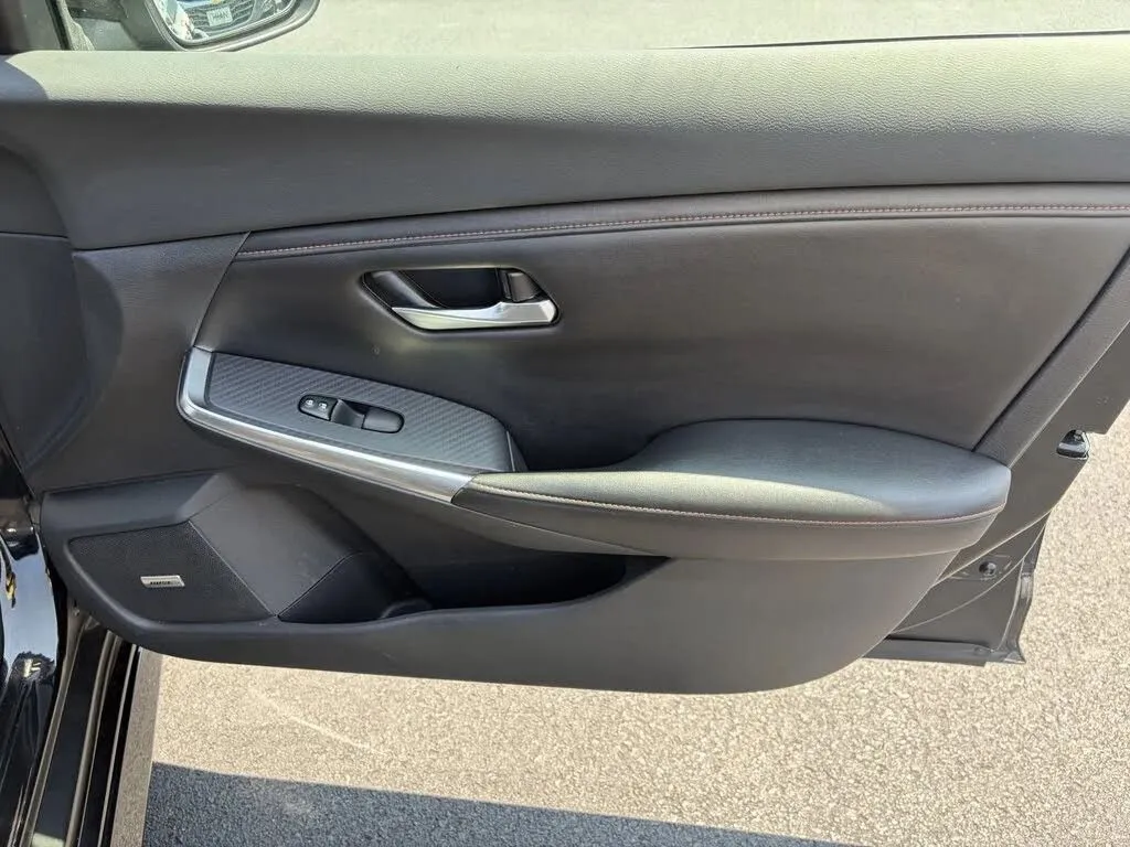 Nissan Sentra photo 25
