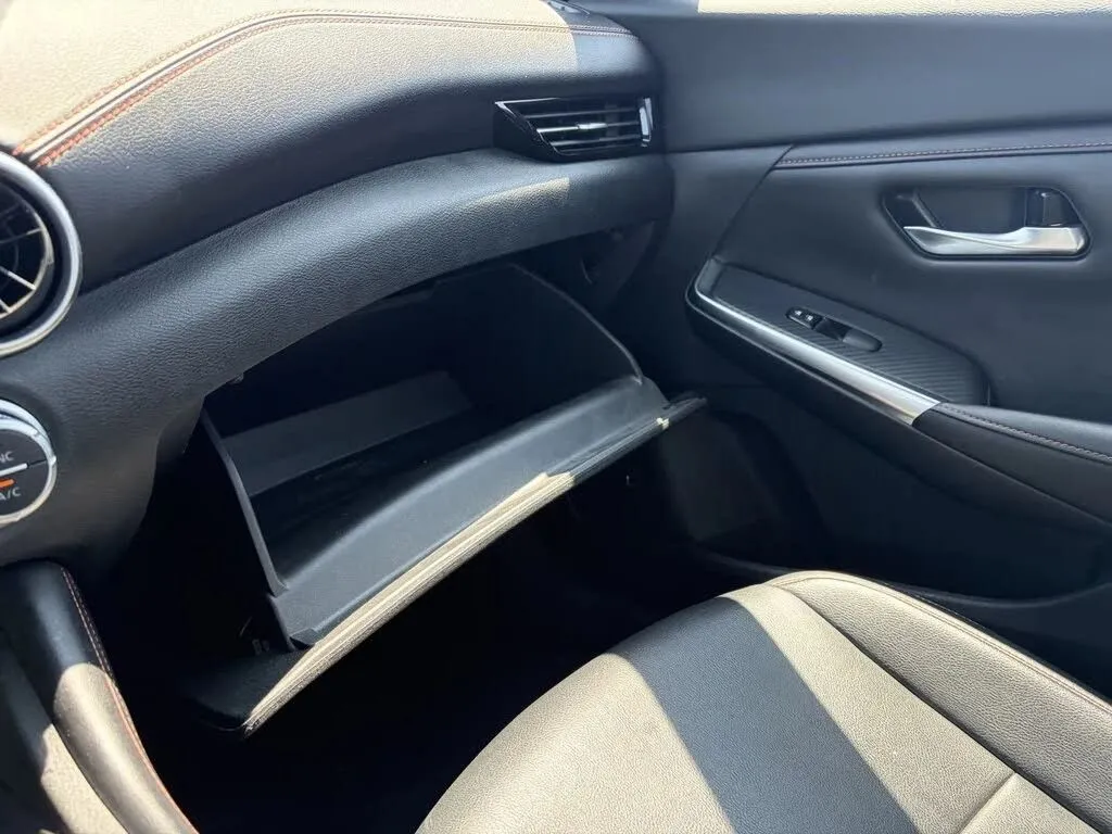 Nissan Sentra photo 37