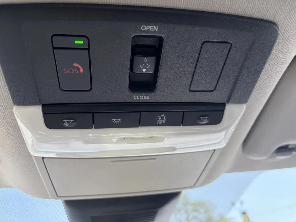 Nissan Sentra photo 39