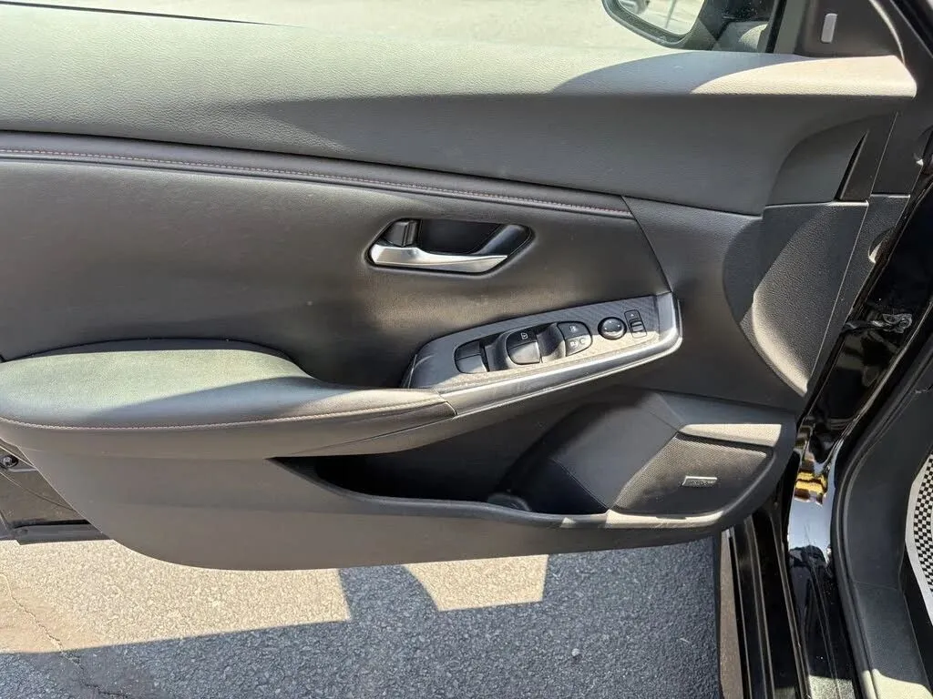 Nissan Sentra photo 18