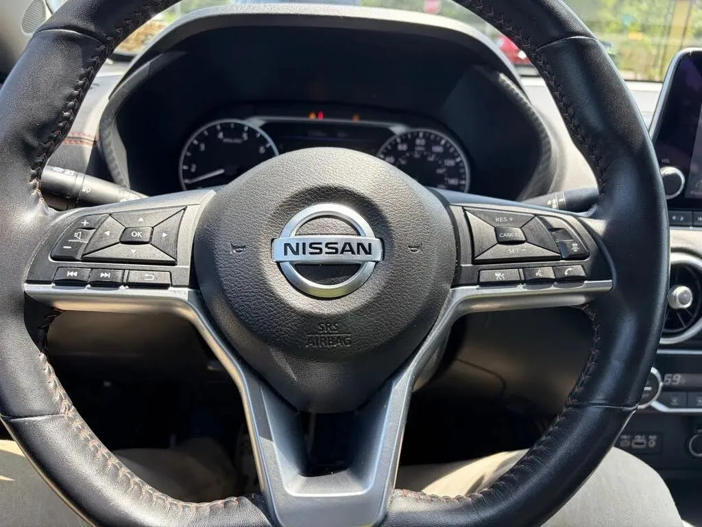 Nissan Sentra photo 27