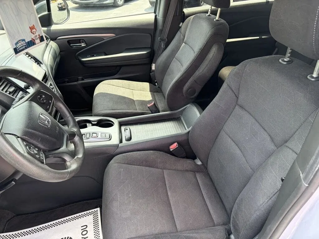 Honda Pilot photo 17
