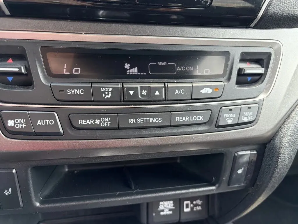Honda Pilot photo 36
