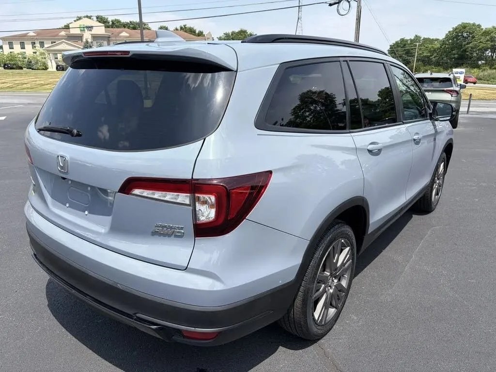 Honda Pilot photo 7