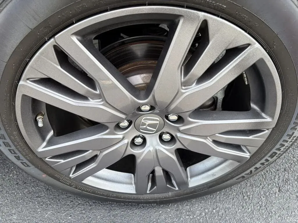 Honda Pilot photo 14