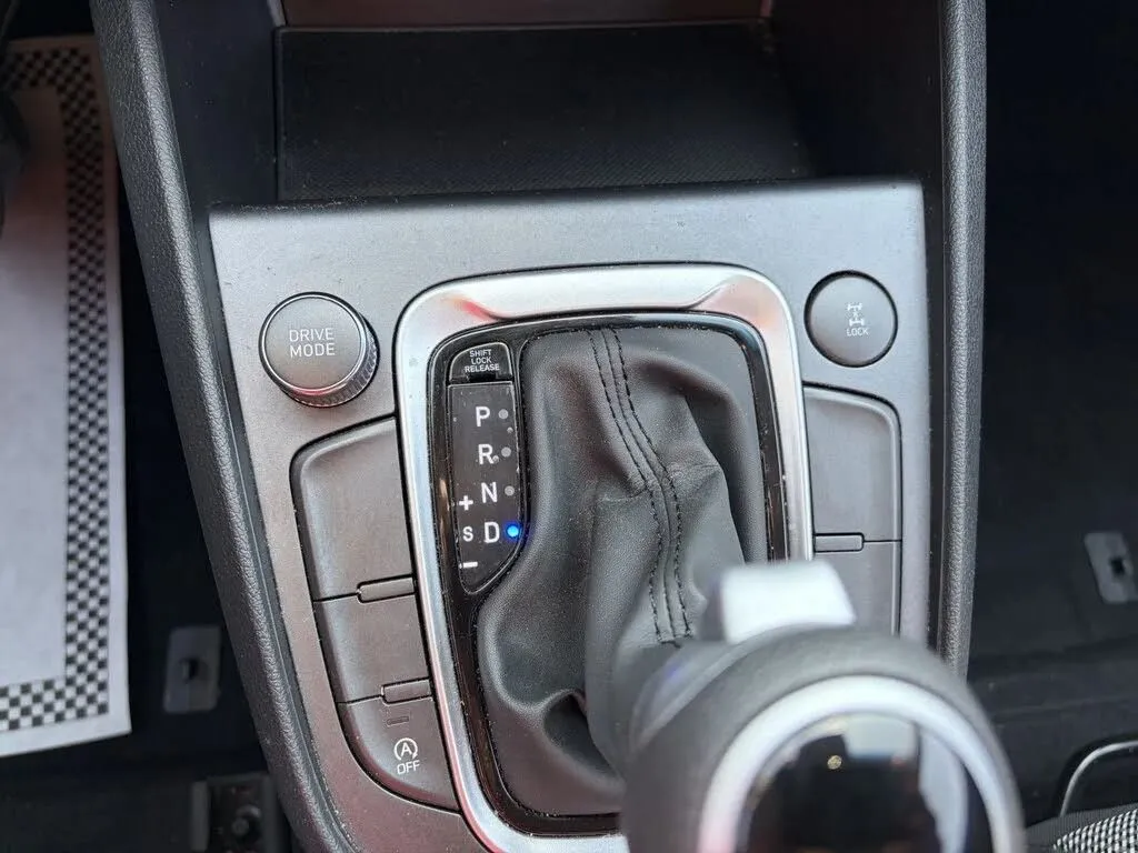 Hyundai Kona photo 26