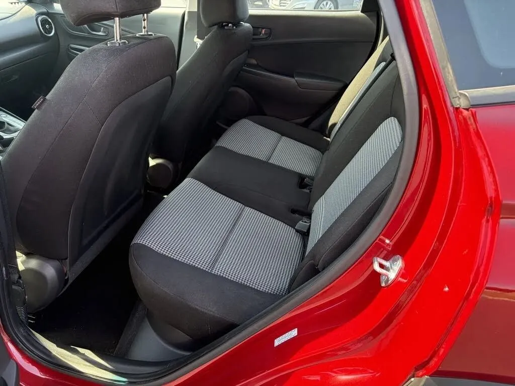 Hyundai Kona photo 32