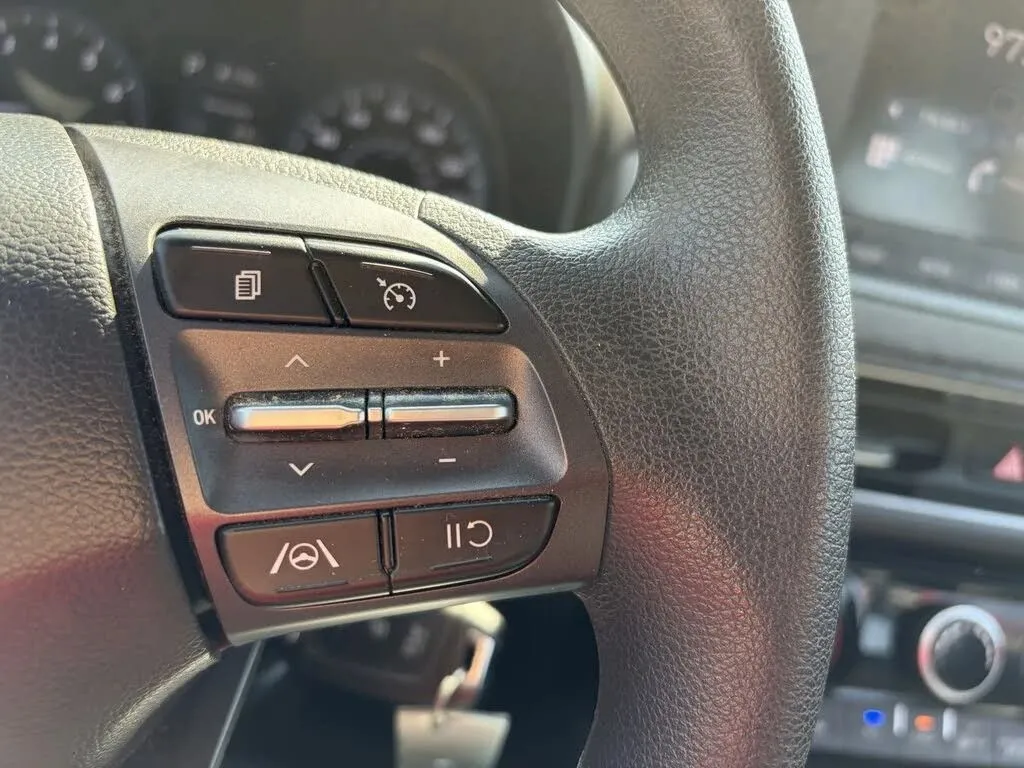 Hyundai Kona photo 18