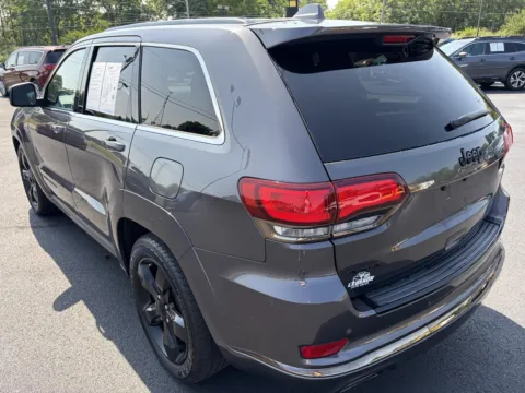 More photos of 2015 Jeep Grand Cherokee High Altitude at Lebanon Auto Sales, PA