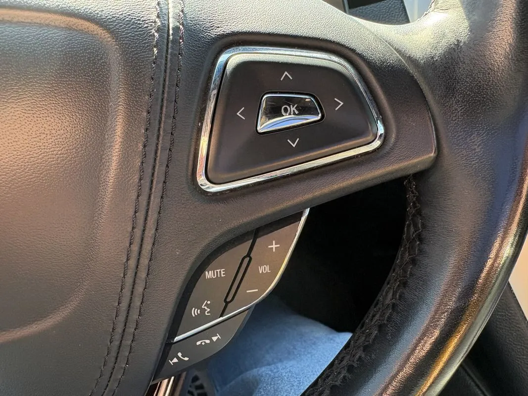 Lincoln MKZ photo 14