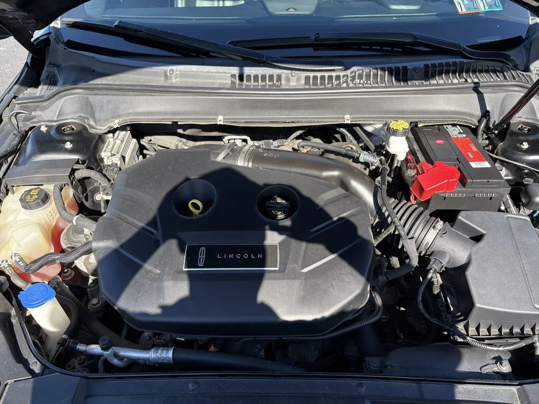 Lincoln MKZ photo 42