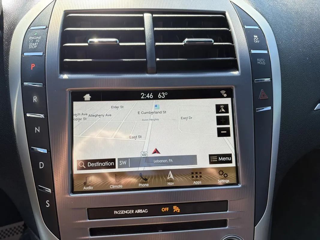 Lincoln MKZ photo 17