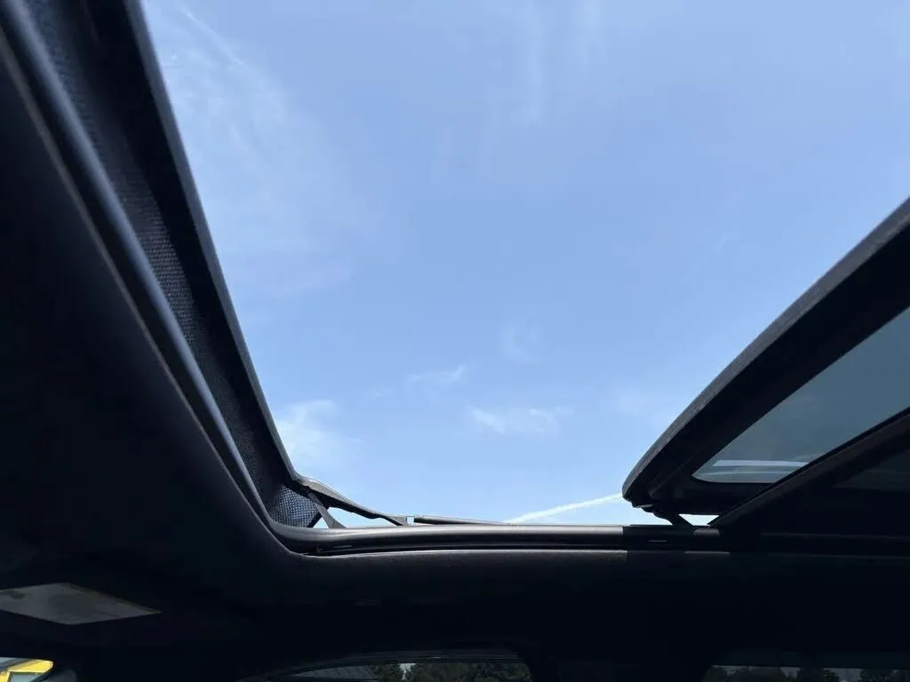 Toyota Tundra photo 24
