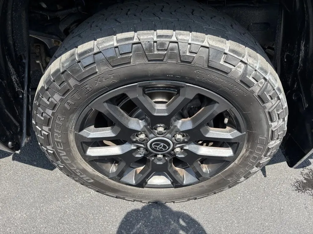 Toyota Tundra photo 42