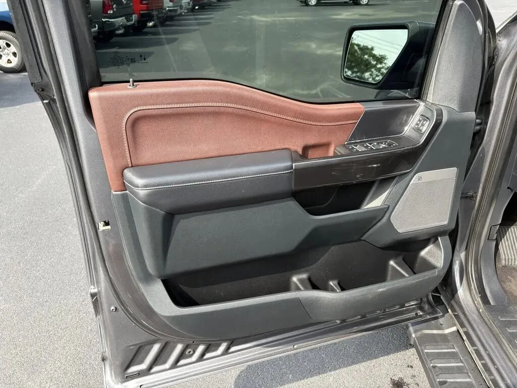 Ford F-150 photo 28