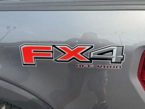 More photos of 2021 Ford F-150 Lariat at Lebanon Auto Sales, PA
