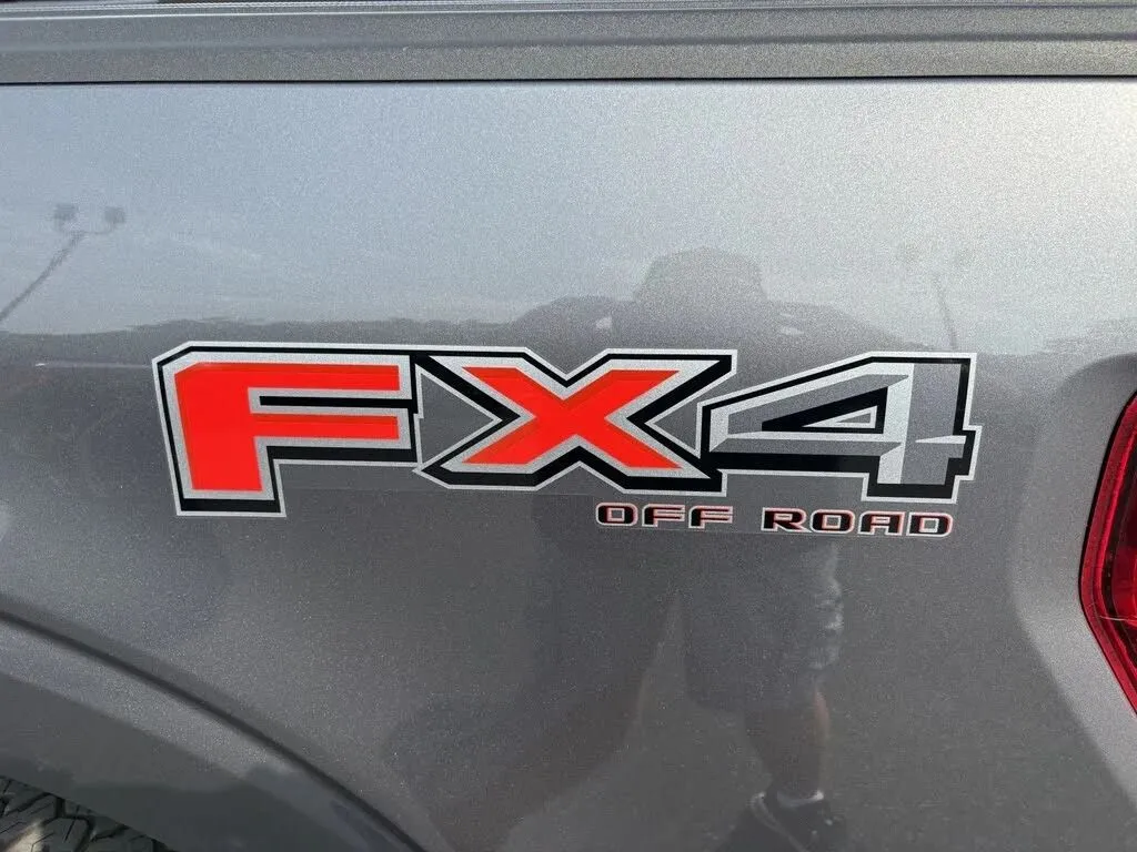 Ford F-150 photo 5