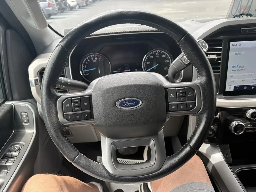 Ford F-150 photo 11