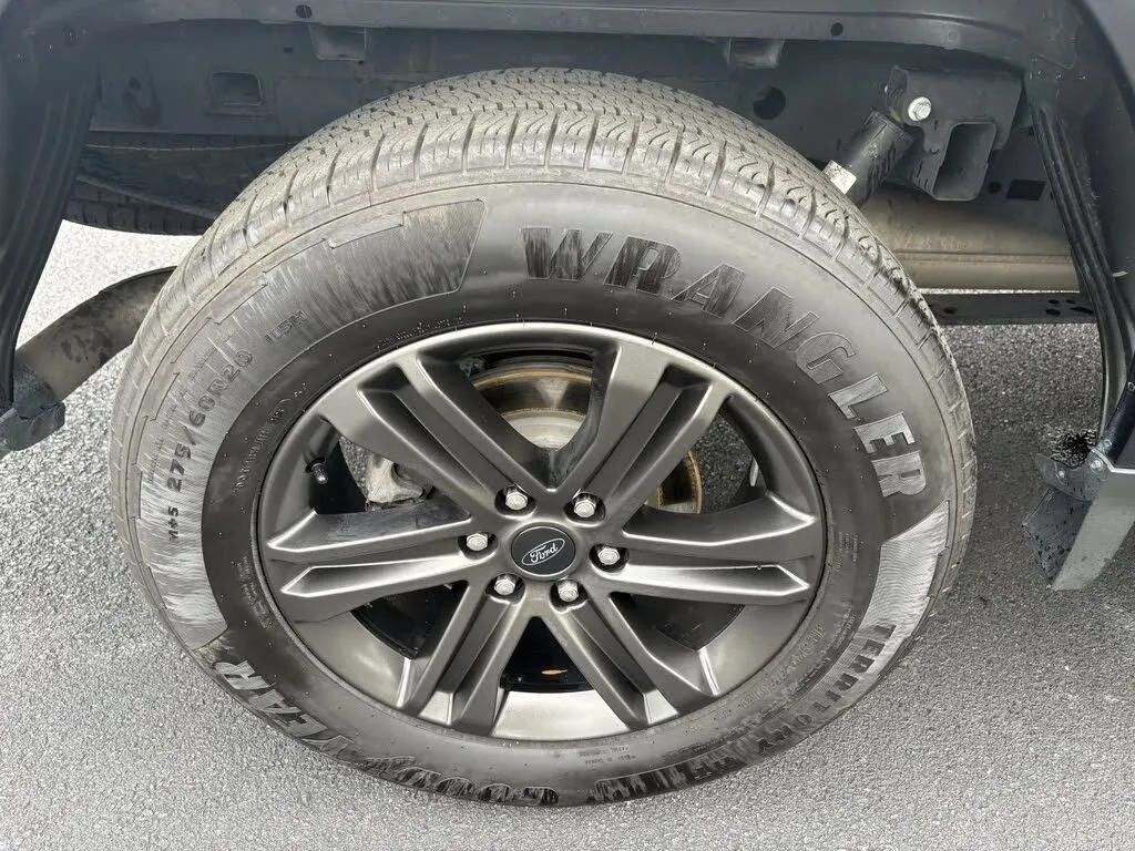 Ford F-150 photo 36
