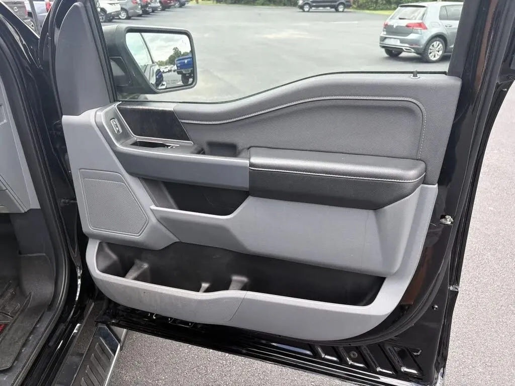 Ford F-150 photo 31