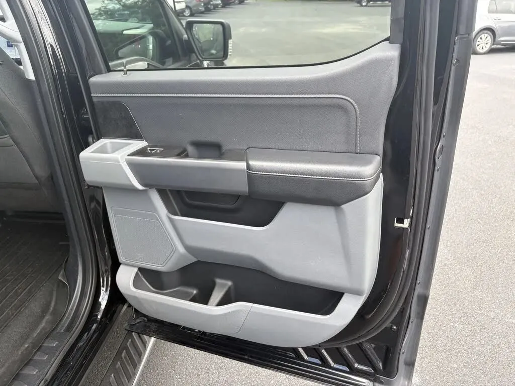 Ford F-150 photo 28