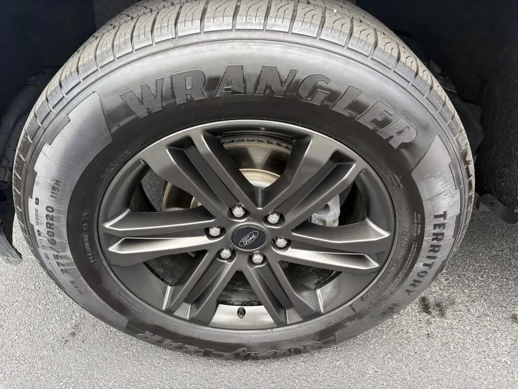 Ford F-150 photo 34