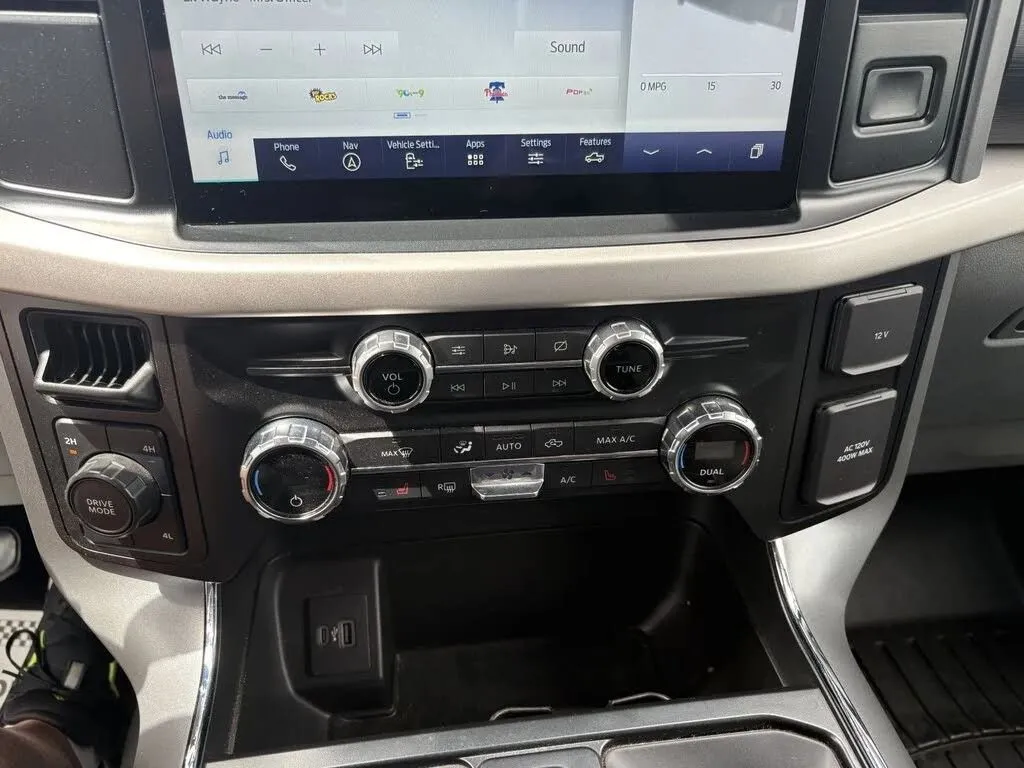 Ford F-150 photo 19