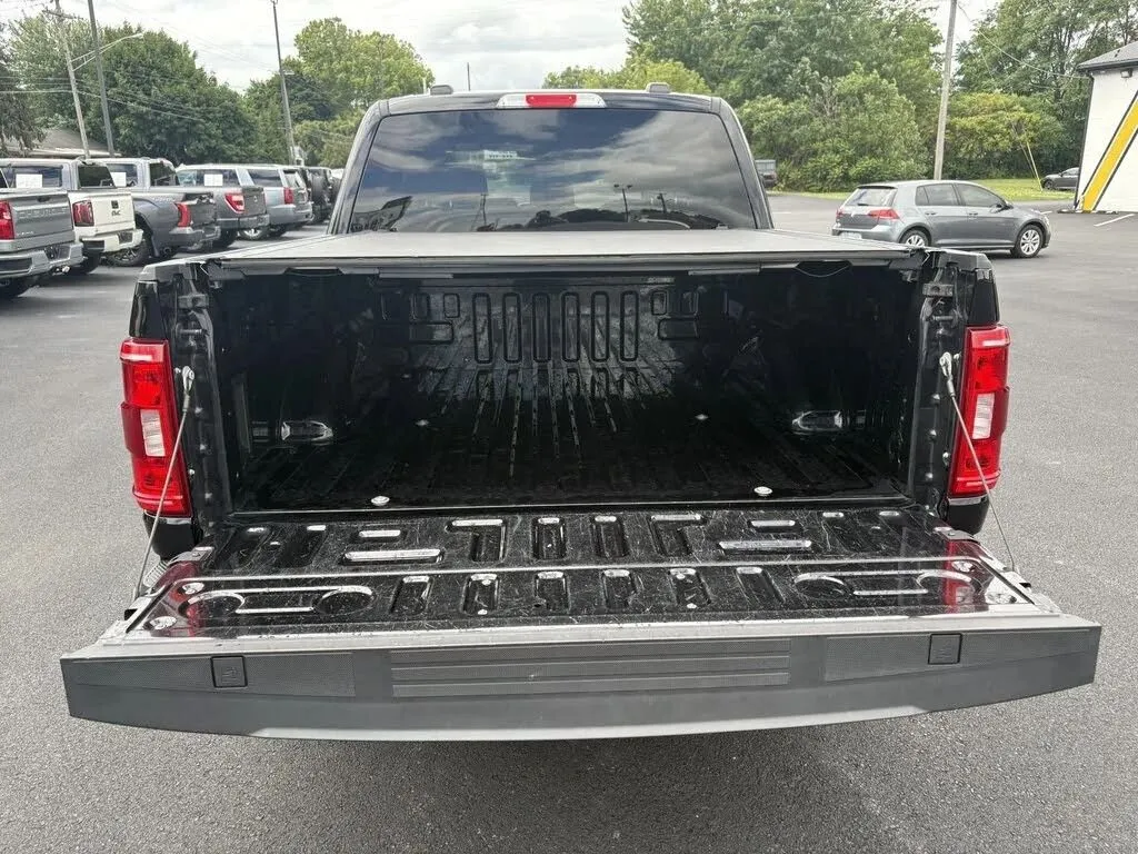 Ford F-150 photo 8