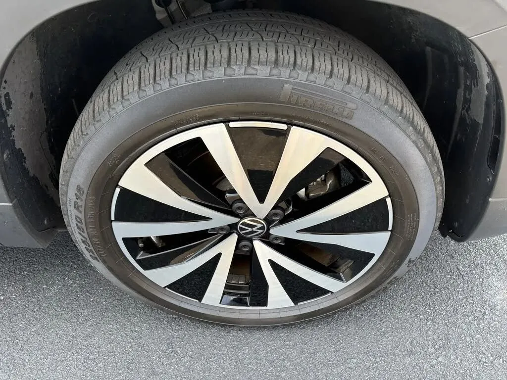 Volkswagen Taos photo 37