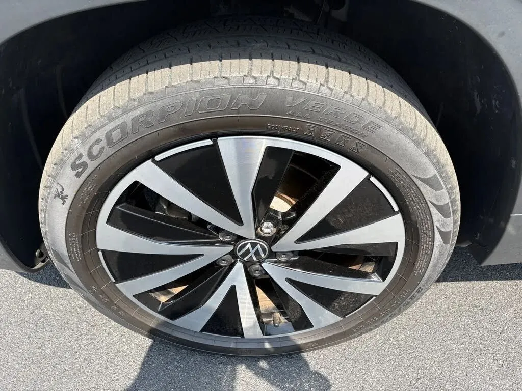 Volkswagen Taos photo 36