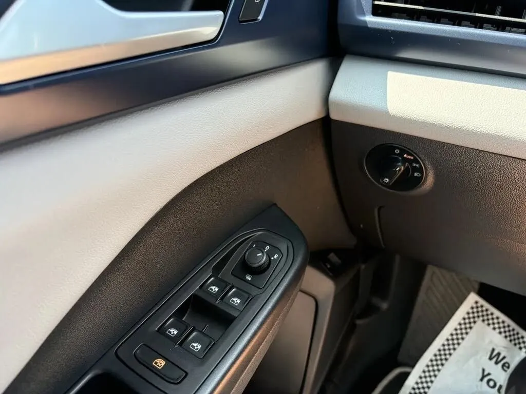 Volkswagen Taos photo 25