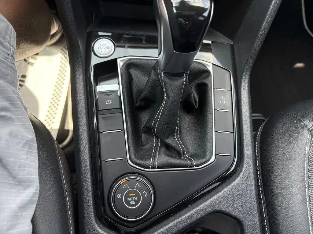 Volkswagen Taos photo 19