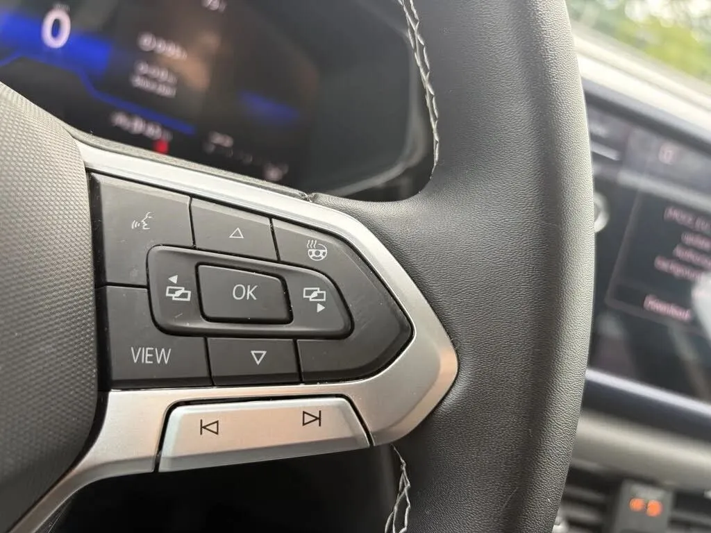 Volkswagen Taos photo 30